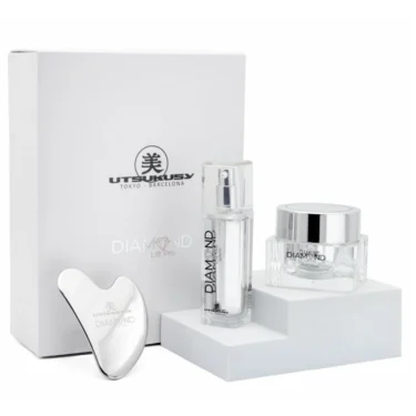 UTSUKUSY Diamond Daily Care Kit  (30ml + 50ml + Gua Sha)